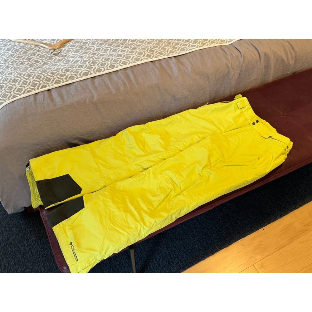 Columbia Ski/Snowboard Pants - Size M - Good Used Condition
